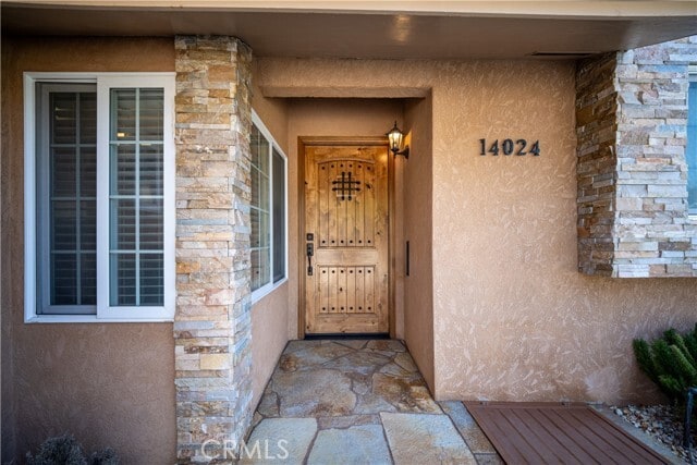 Building Photo - 14024 Cantlay St