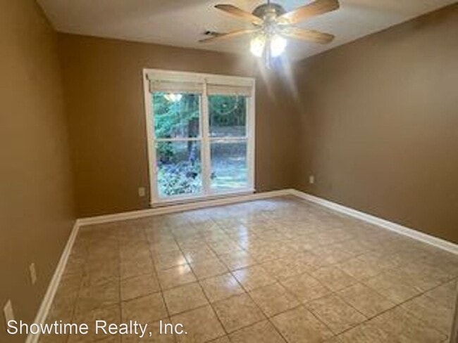 Building Photo - 3 br, 3 bath House - 177 Grant Dr.