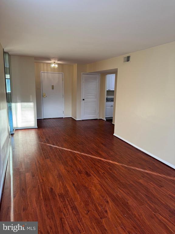 Building Photo - 5340 Holmes Run Pkwy