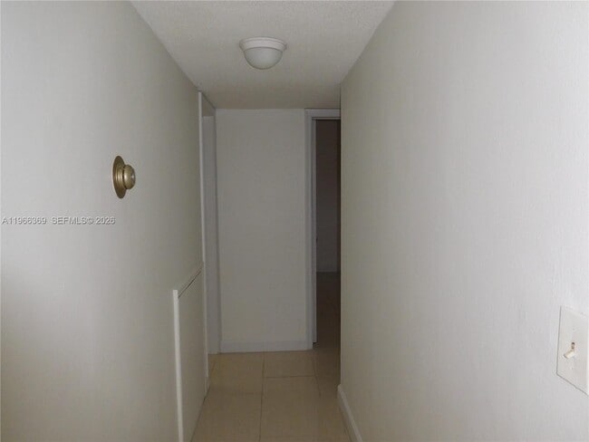 Building Photo - 2810 NE 201st Terrace