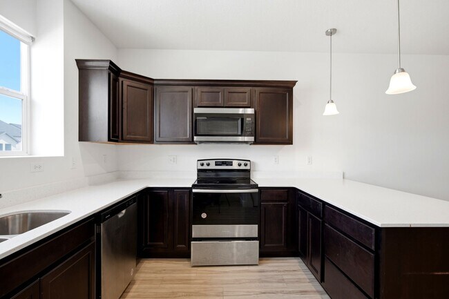 Building Photo - 1627 W Talus Rdg Dr