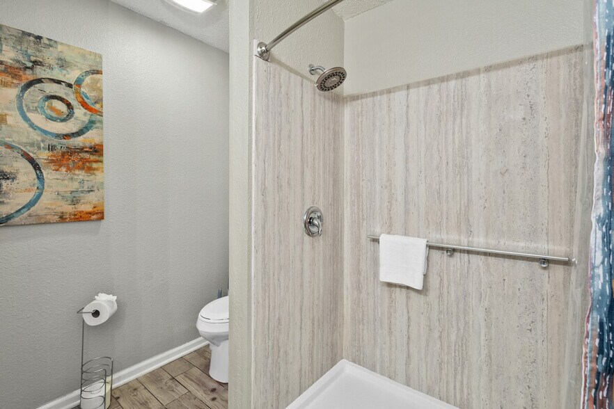 Building Photo - 9928 Comb Run Ct