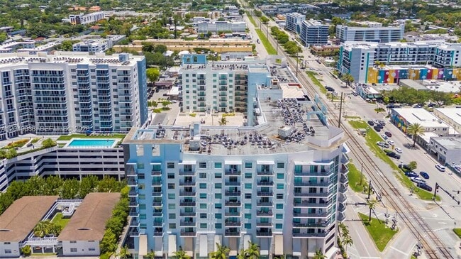 Building Photo - 140 S Dixie Hwy