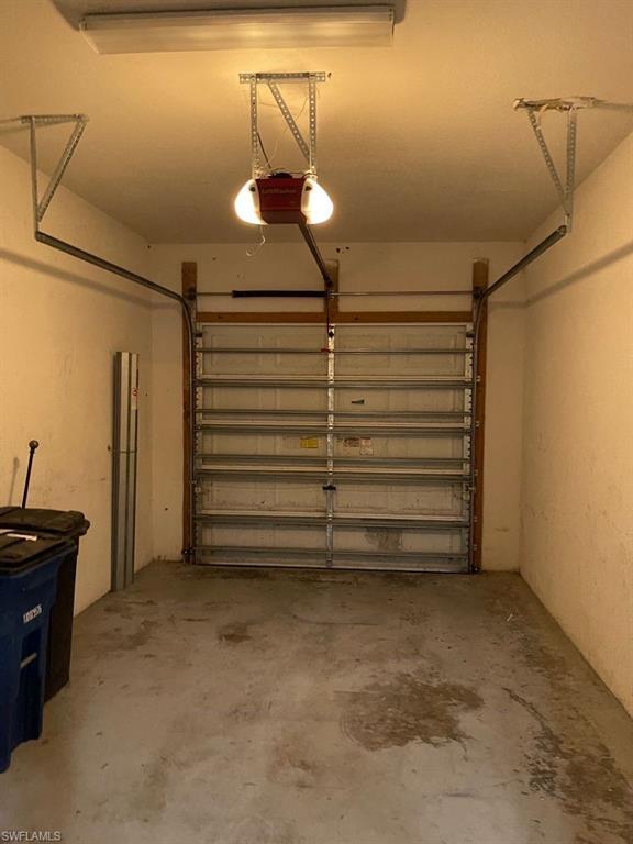 Building Photo - 16214 Via Solera Cir