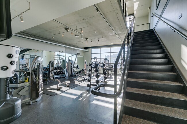 Building Photo - Modern High-Rise Living at Juhl with City Views