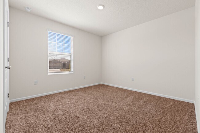 Building Photo - BRAND NEW HOME in Yulee!