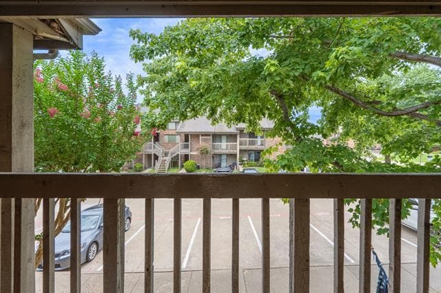 Building Photo - 1204 Signal Ridge Pl