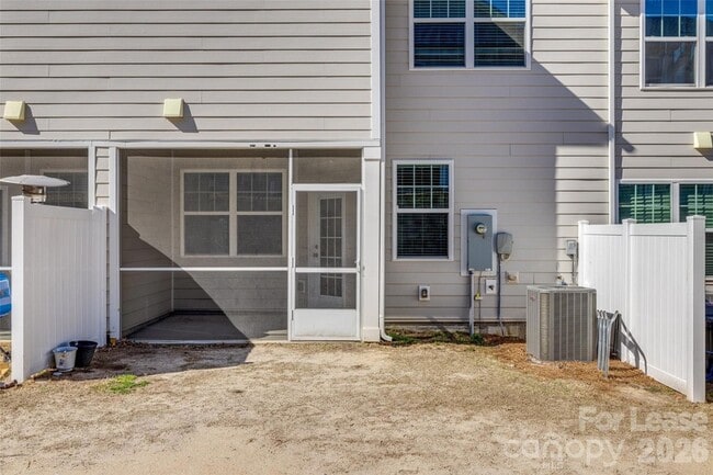 Building Photo - 807 Gable Oak Ln