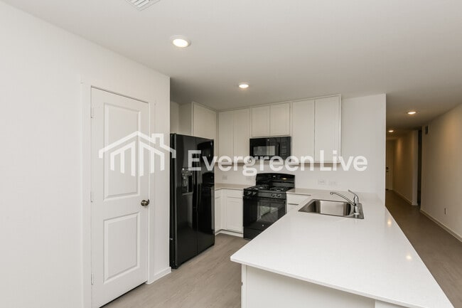 Building Photo - 2260 Tierra Madre Blvd