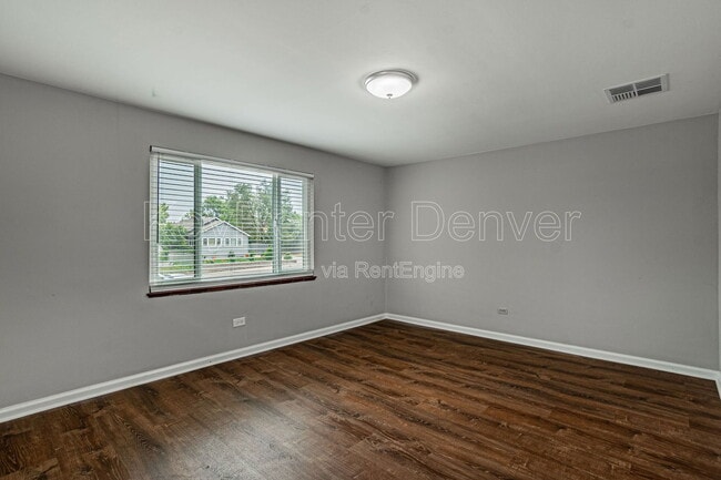 Building Photo - 201 S Meade St