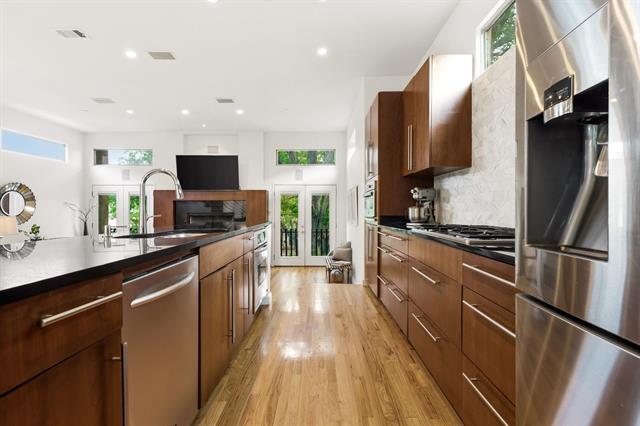 Building Photo - 4025 Hawthorne Ave