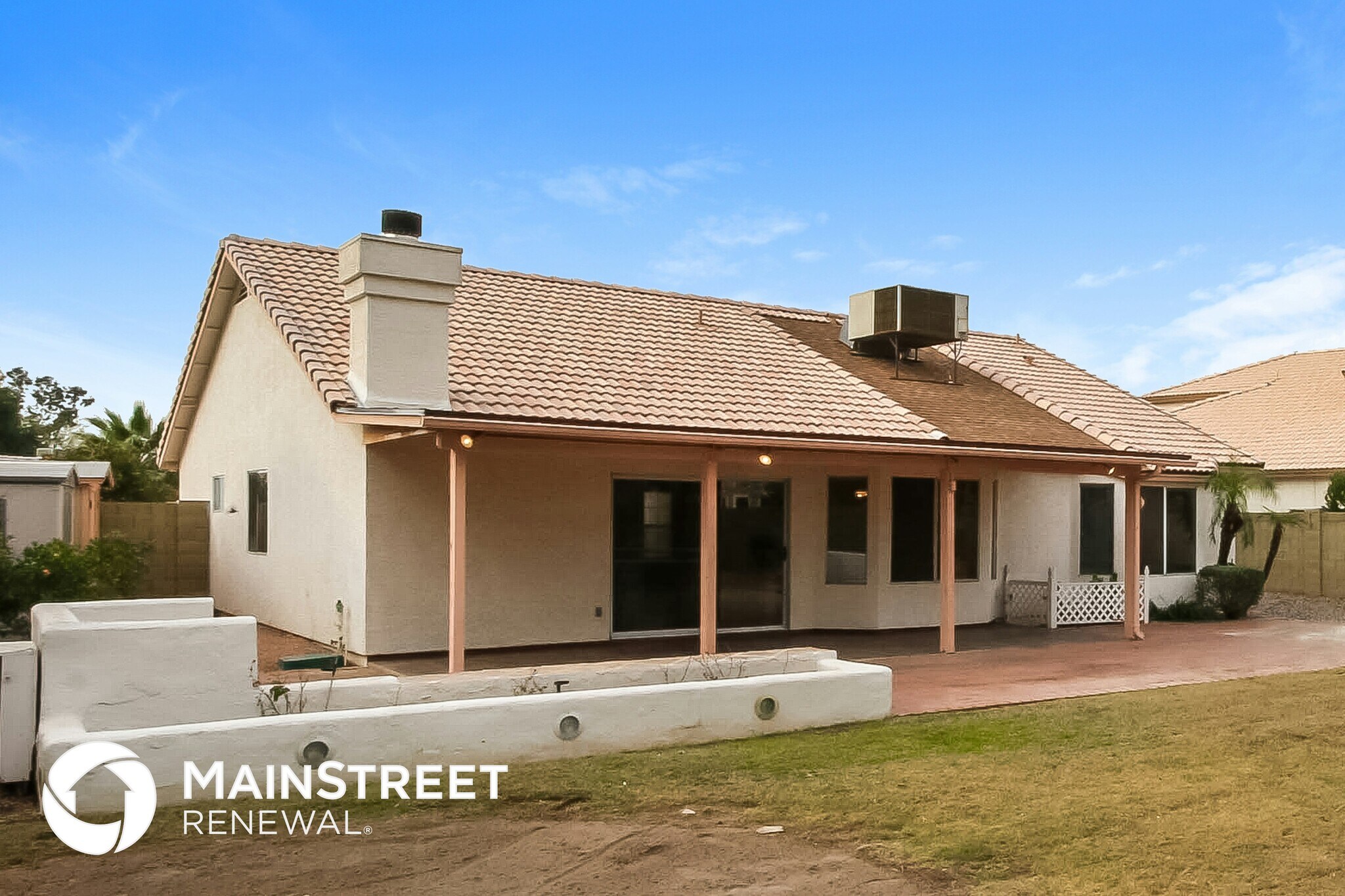 Building Photo - 1668 E Golden Ln