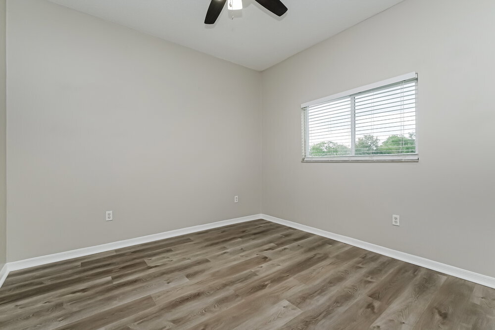 Building Photo - 1223 Alpine Lake Dr