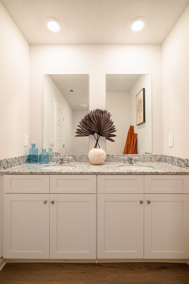 Building Photo - $500 Move-in Discount! Fresh, Modern Living in Bemiss Springs – Stylish New-Construction 3BR Town...