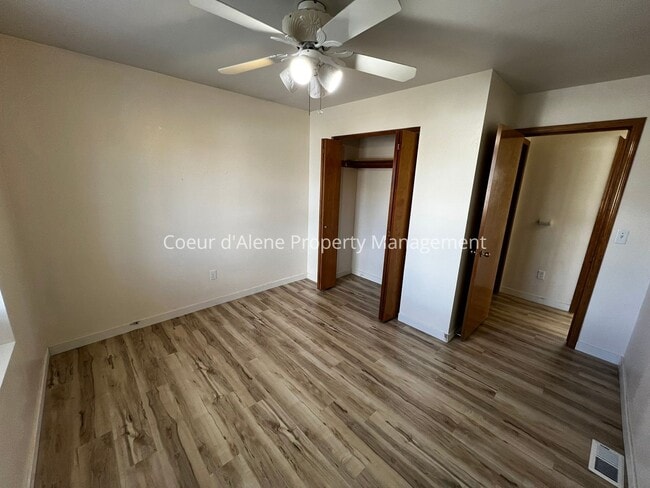 Building Photo - 3 bed house in Hayden at end of Cul-de-Sac!