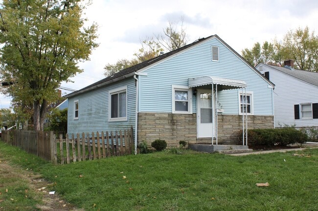 Building Photo - 3302 Karl Rd