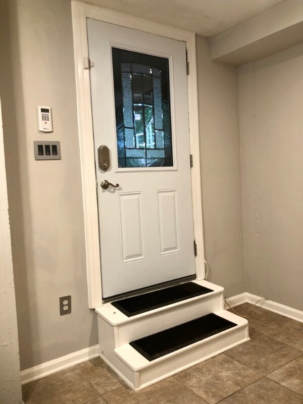 Building Photo - 866 Moreland Ave SE