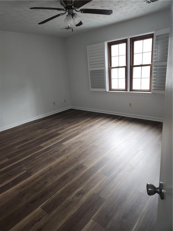 Building Photo - 326 New Hope Rd