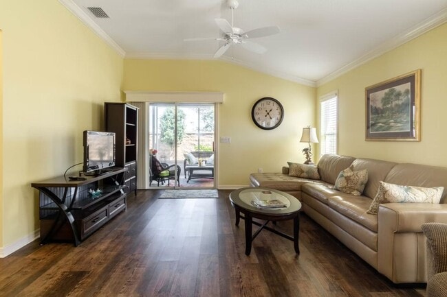 Building Photo - 3025 Bartow Ln