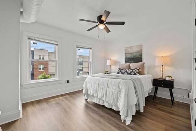 Building Photo - 1308-1310 Mt. Vernon Avenue