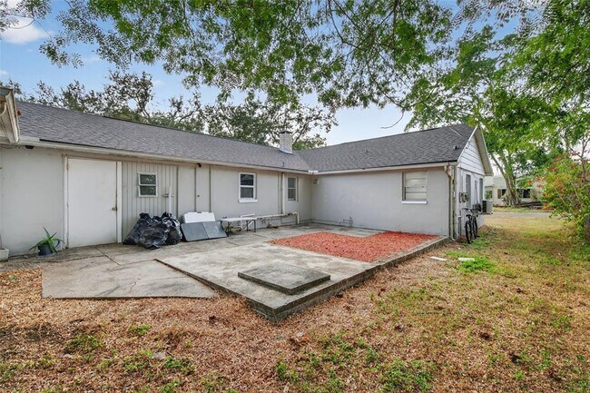 Building Photo - 6401 31st St N