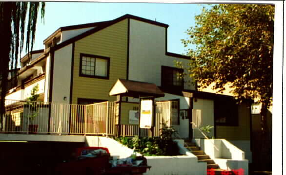 Building Photo - Primrose Terrace Apartments