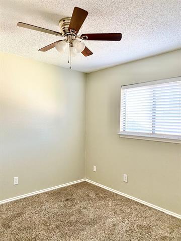 Building Photo - 2610 Isbella Dr