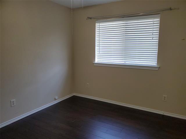 Building Photo - 4005 San Mateo Dr