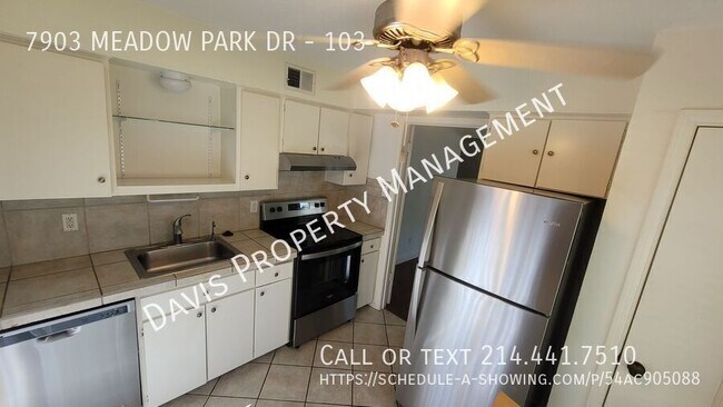 Building Photo - 7903 Meadow Park Dr