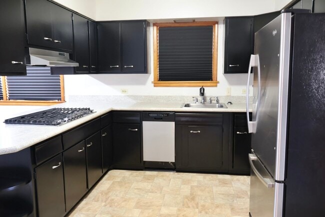 Building Photo - 9721 S Albany Ave