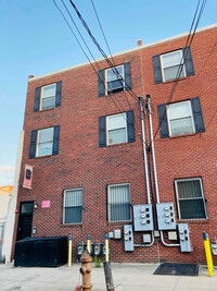 Building Photo - 1617 N Sydenham St