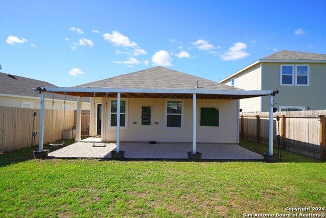 Building Photo - Charming Home Now Available in the Liberte...