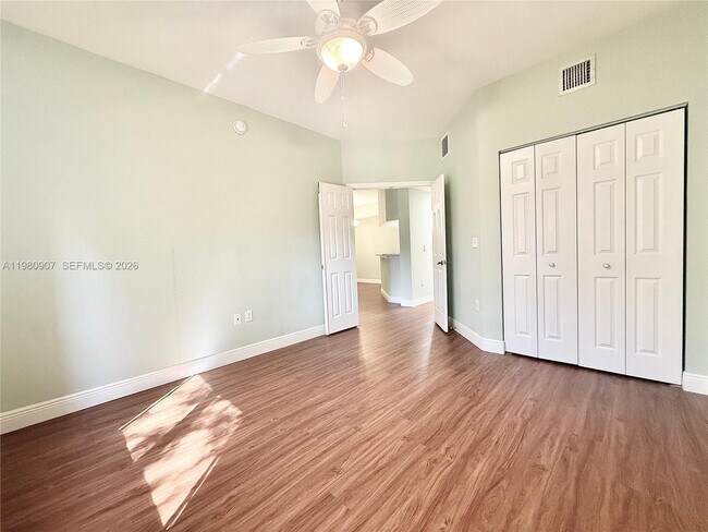 Building Photo - 3020 Alcazar Pl