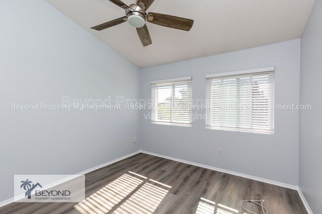 Building Photo - 3941 Nobel Dr