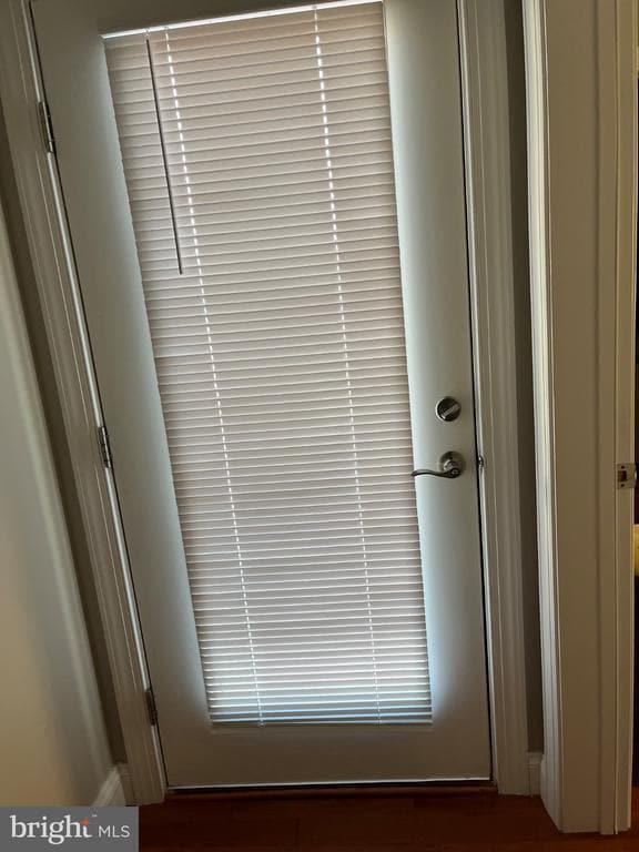 Building Photo - 23930 Brickhouse Farm Ln