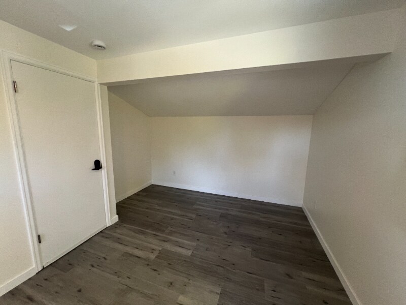 Building Photo - 9212 W Arbor Ave