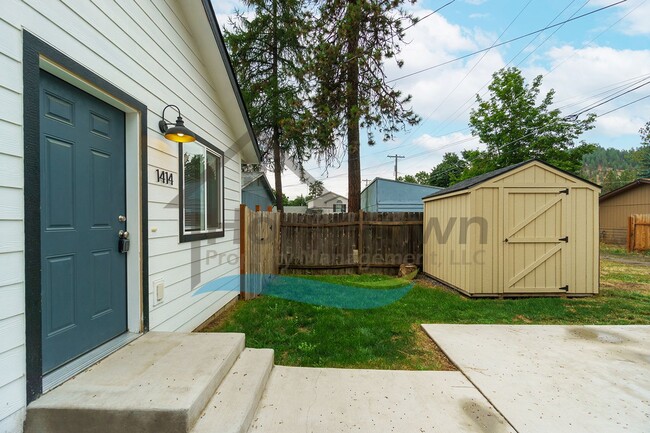 Building Photo - 2 Bedroom 1 Bath House Built in 2022 Avail...