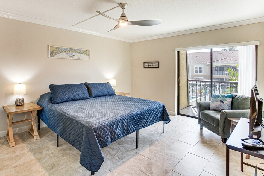 Building Photo - 12491 McGregor Blvd