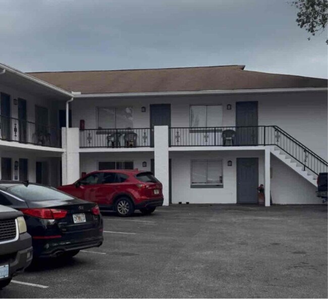 Building Photo - 1625 Espanola Ave