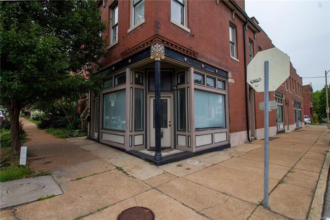 Primary Photo - 2801 Wyoming St