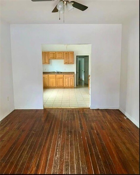 Building Photo - 4232 Ulloa St