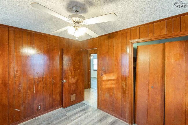 Building Photo - 2939 Moffett Ave