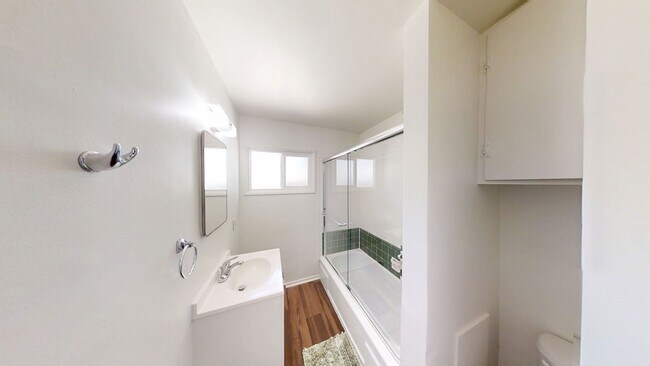 Building Photo - 12315 13th St