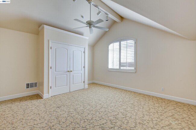 Building Photo - 2779 E Ruby Hill Dr