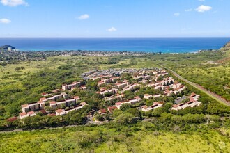 Building Photo - Makaha Valley Plantation - Two Bedroom