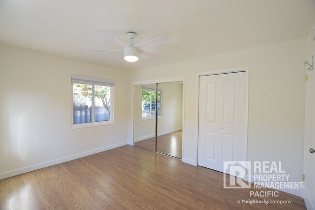 Building Photo - 3-Bedroom Retreat with Expansive Backyard ...