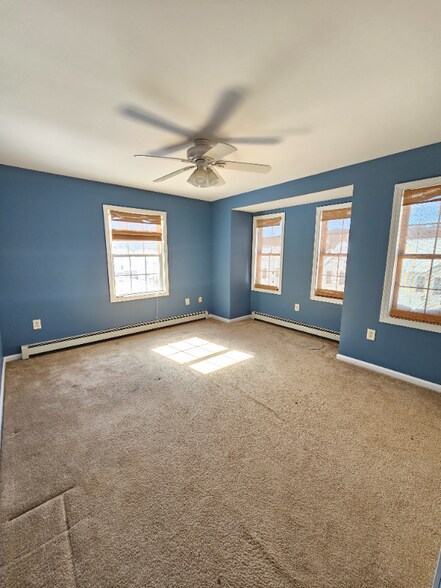 Building Photo - 56 Wigwam Hill Dr