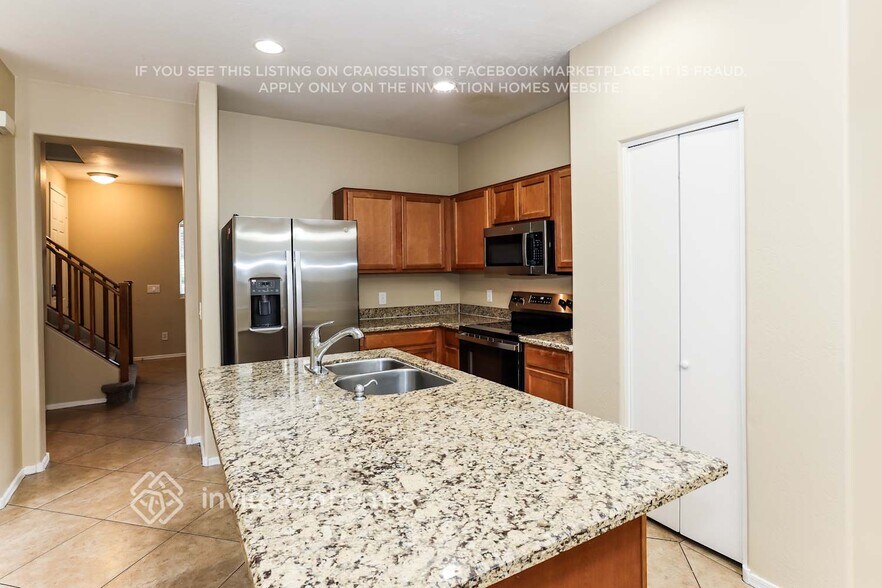 Building Photo - 6615 W Hayes St