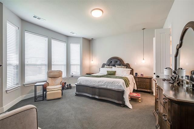 Building Photo - 14925 Chipwood Dr