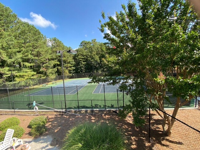 Building Photo - 2155 Southbrook Ridge NW